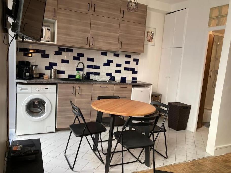 Joli A Saint Paul Appartement Paris